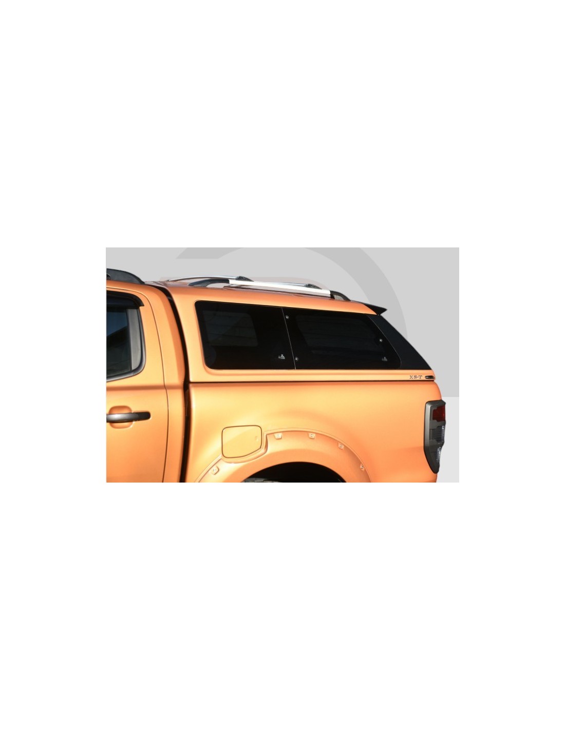 Hard Top ALPHA XS-T BLACK EDITION pour Ford Ranger