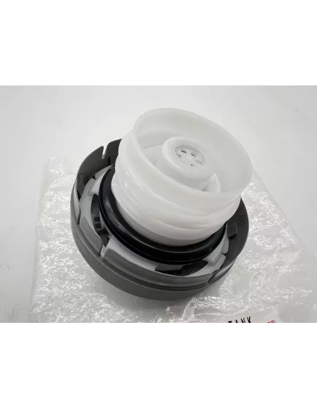 Bouchon de réservoir en plastique avec joint Land Cruiser et Hilux