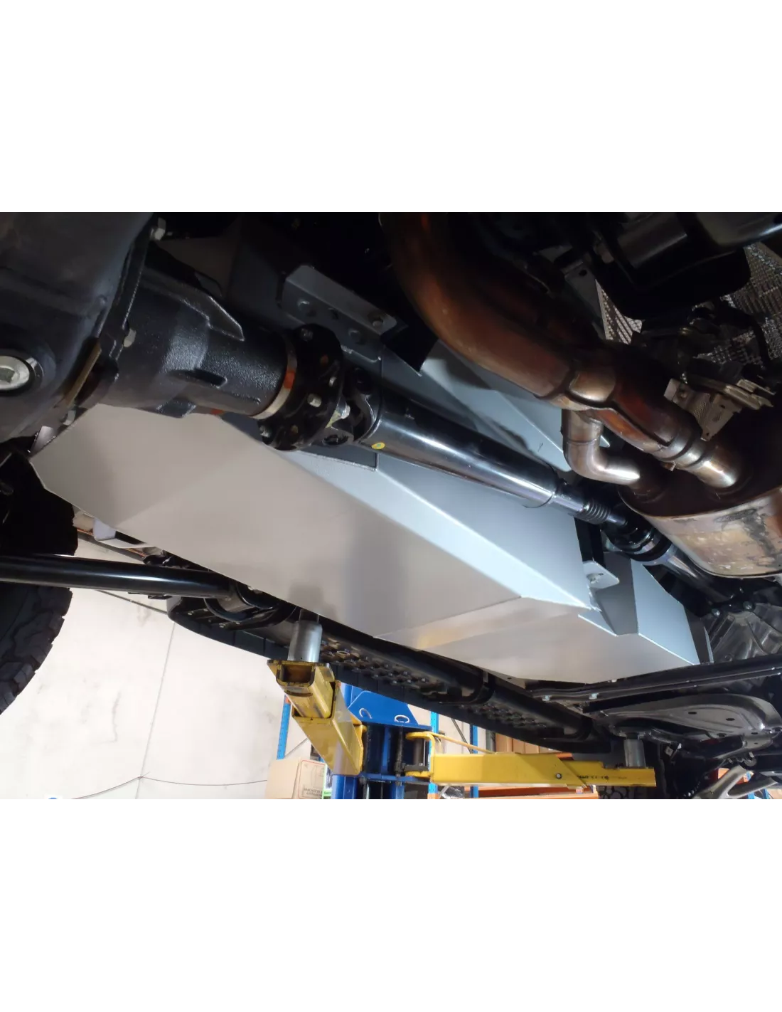 Panzer LRA Ford Ranger Raptor 3.0 Ecoboost V6 135L Ersatz