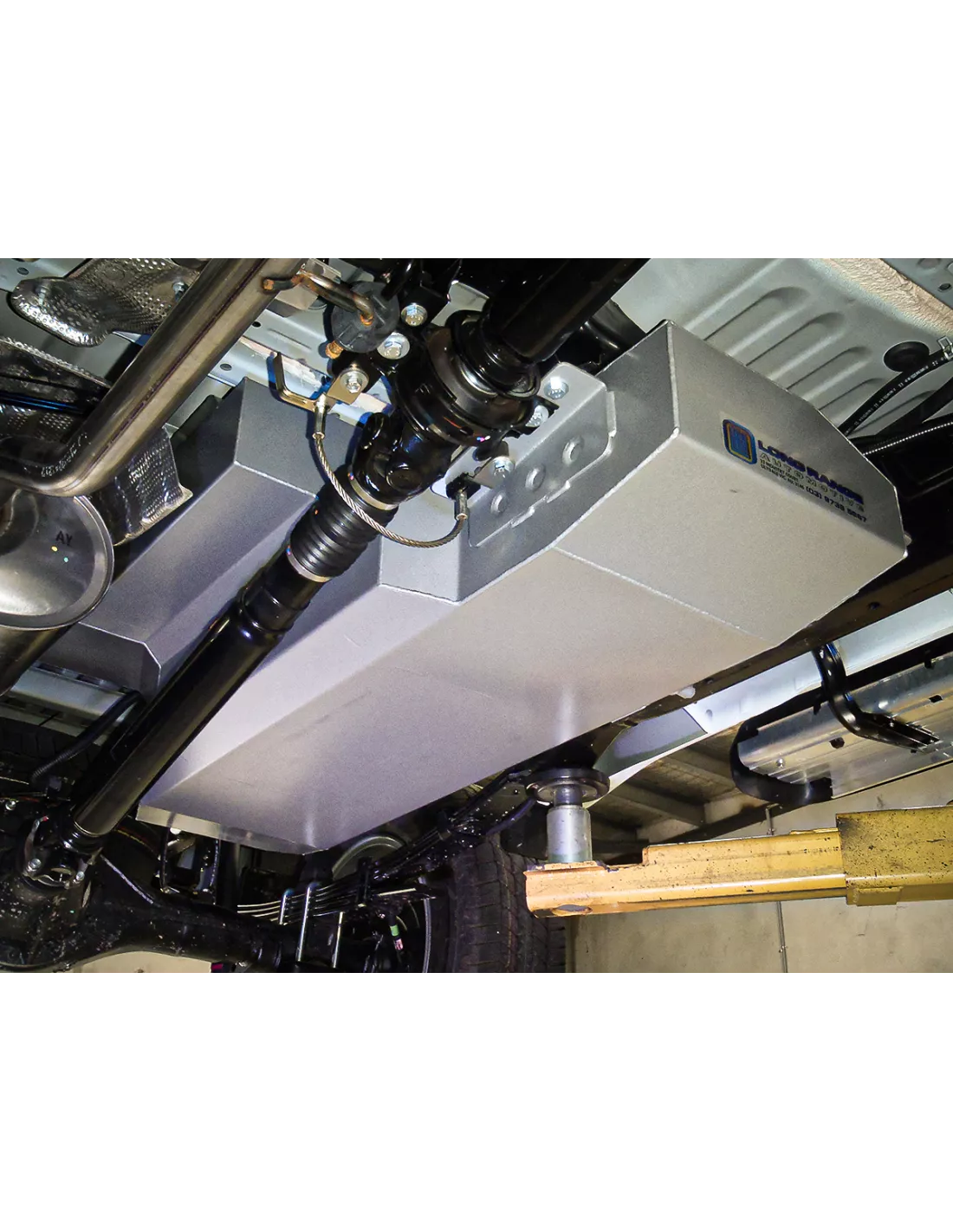 Vervangingstank LRA TOYOTA HILUX REVO MET AD BLAUW 140L LRA