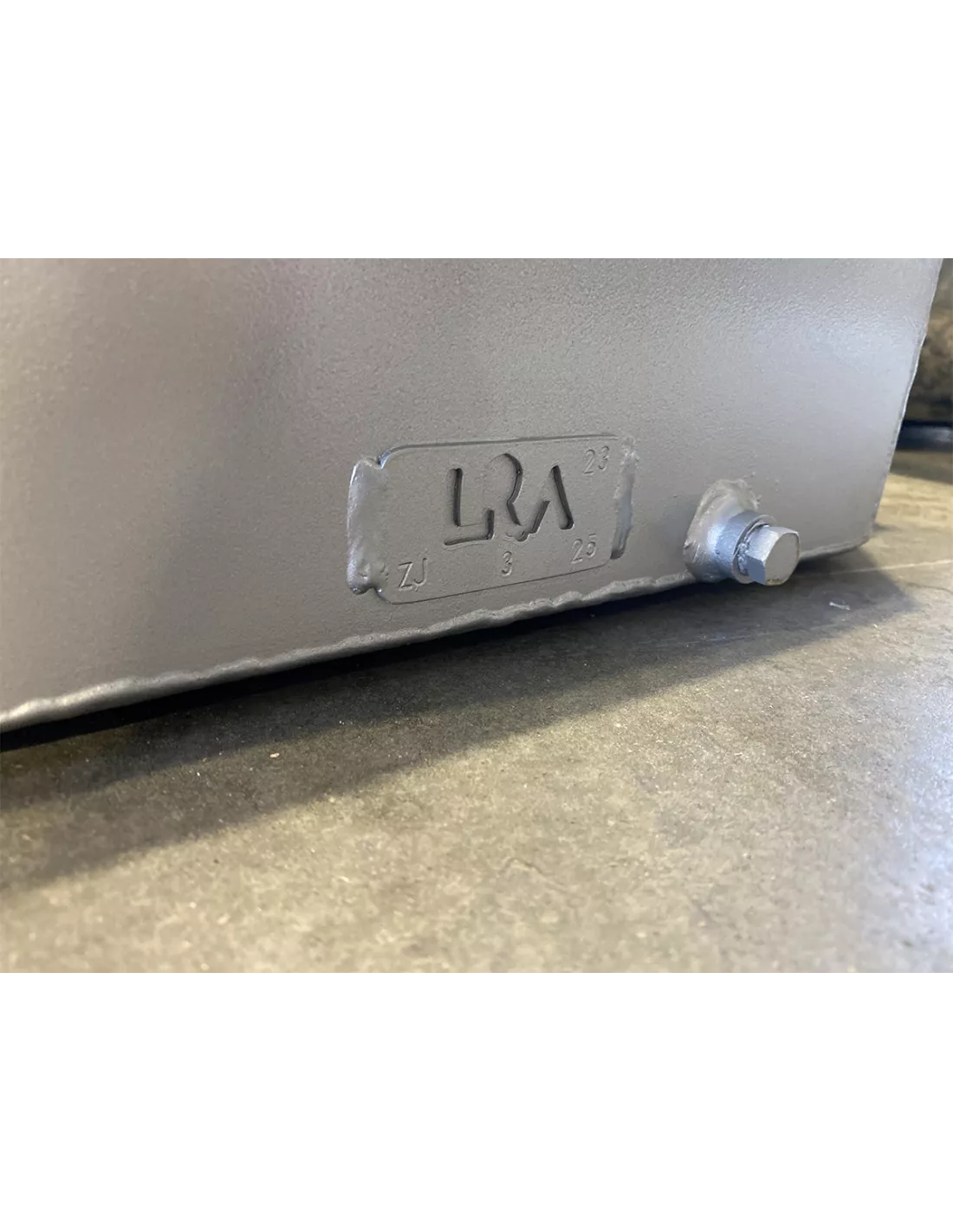 Reservoir LRA Toyota Landcruiser HDJ100 144L remplacement LRA -