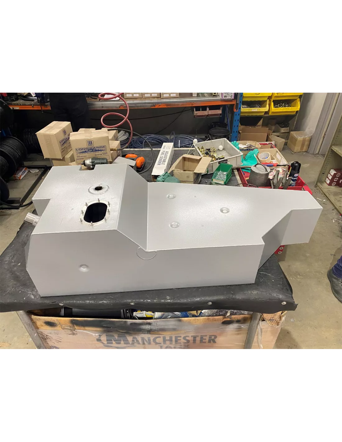 Reservoir LRA Toyota Landcruiser HDJ80 145L remplacement - boite