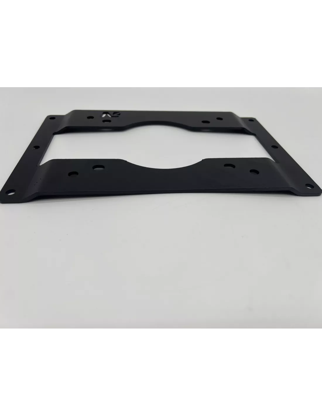 Kit support spécifique de fixation pour boitier relais de treuil Warn