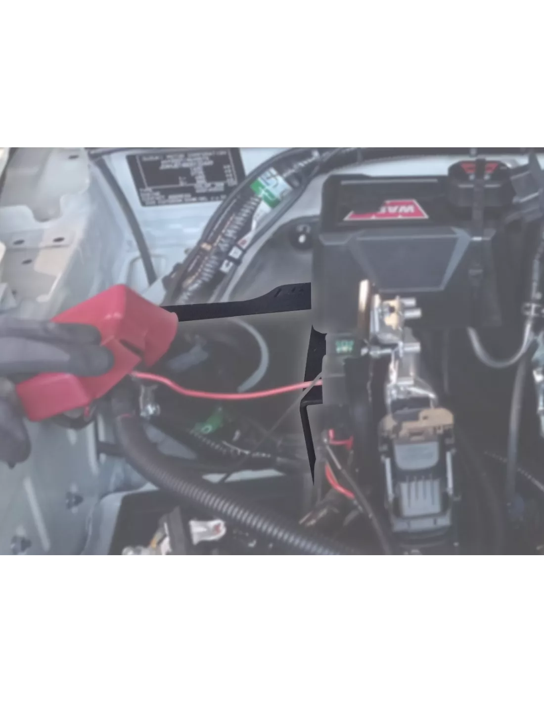 Kit support boitier relais treuil dans compartiment moteur Jimny