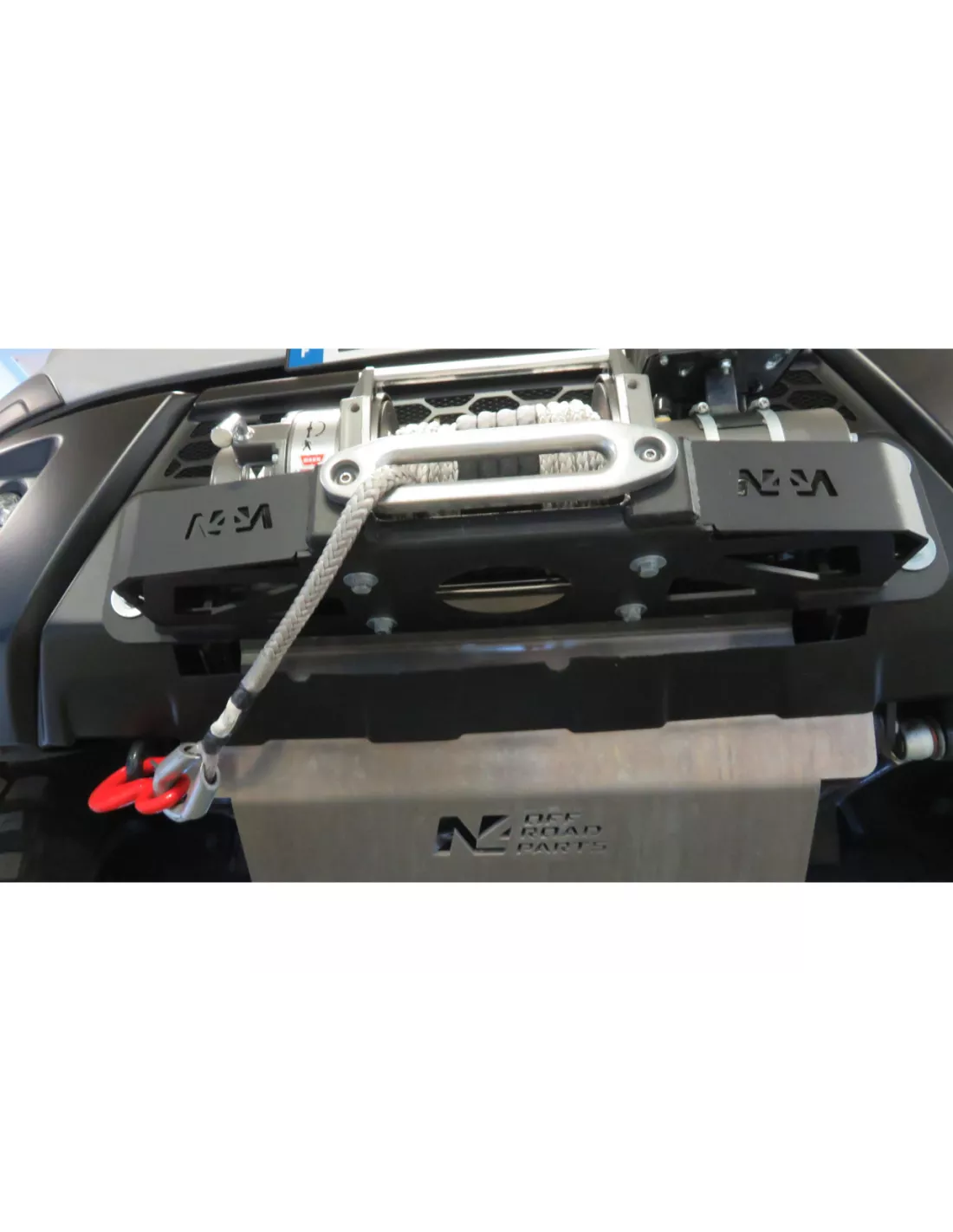 Platine de treuil pour Iveco Daily 4x4 2006-10/2019 N4-OFFROAD -