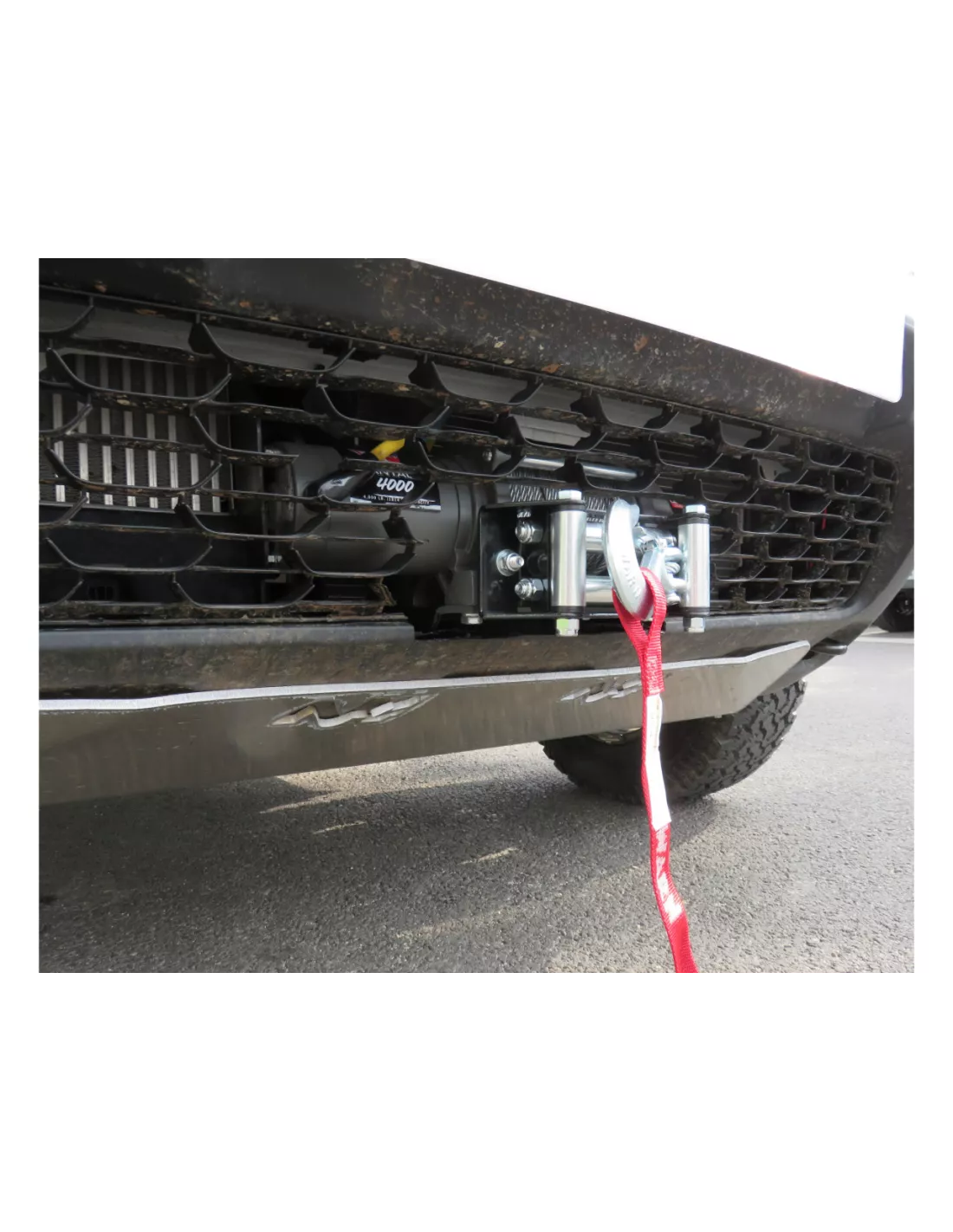 Platinum geïntegreerde lier Originele Bumper Dacia Duster I en II
