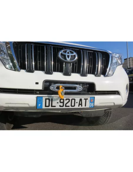 Platine de treuil intégrée au pare-chocs d'origine pour Toyota KDJ150