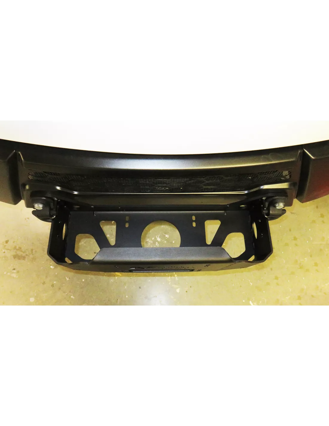 Platine de treuil pour Iveco Daily 4x4 III ph 2 - compatible treuils