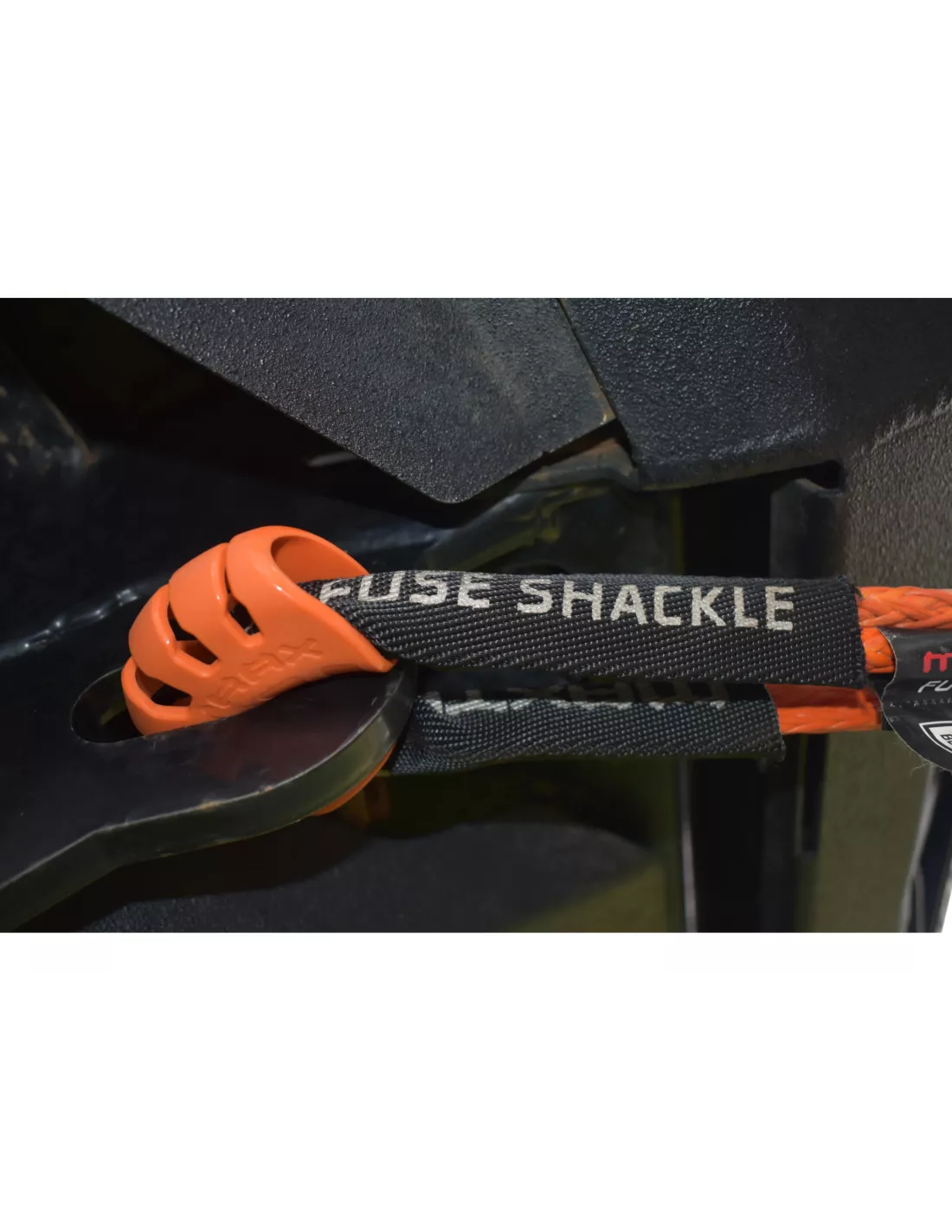 Protecteur caoutchouc orange de Manille Maxtrax Shackle shield - La