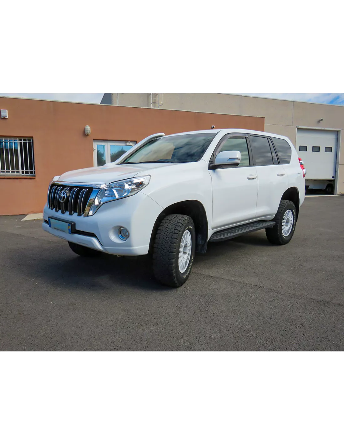 Alu vlechtwinrace wit 7 5x17 6x139 7 ET0 J12 / J15 BRAID