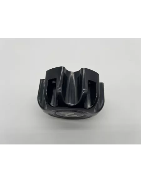 Cache moyeu fermé plastique noir pour jante acier entraxe 6x139.7