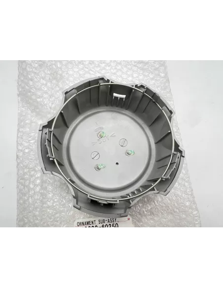 Cache moyeu jante aluminium 16 pouces HDJ100 TOYOTA - accessoire 4x4