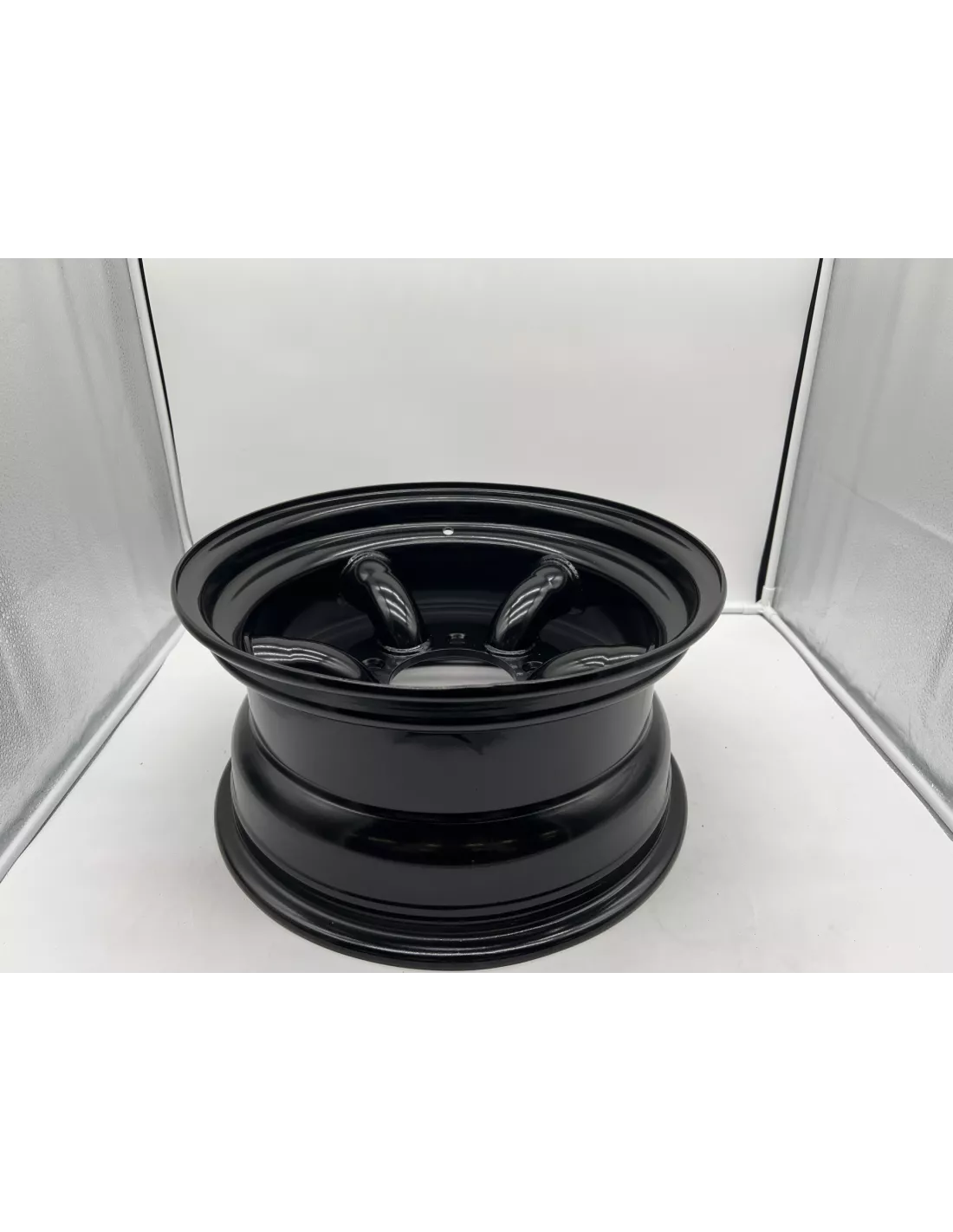 Jante acier Mach 5 noire 8x16 5x165.1 Land Rover Defender N4-Offroad