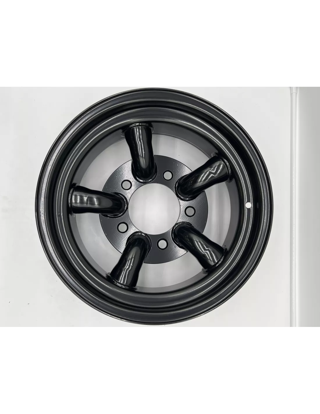 Jante acier Mach 5 noire 8x16 5x165.1 Land Rover Defender N4-Offroad