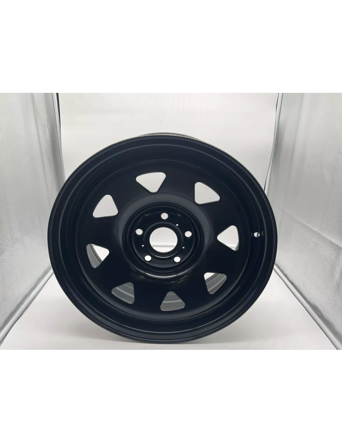 Schwarzer dreieckiger Stahlrand 7x17 5x120 Volkswagen Transporter T5 T6