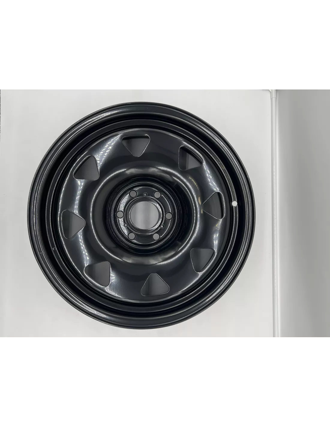 Zwarte driehoekige stalen velg 7x17 6x114.3 NISSAN NAVARA D23