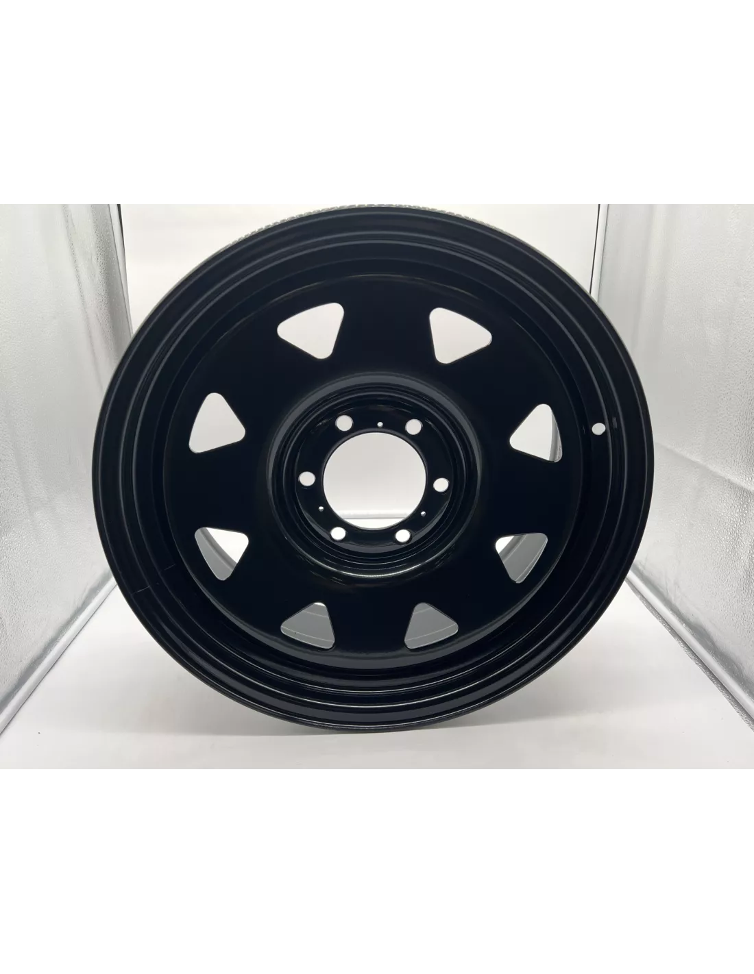 Schwarzer dreieckiger Stahlrand 7,5x18 6x139.7 Toyota Land Cruiser und