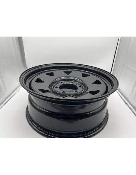 Jante acier Triangular noire 7.5X18 6x139.7 Toyota Land Cruiser et