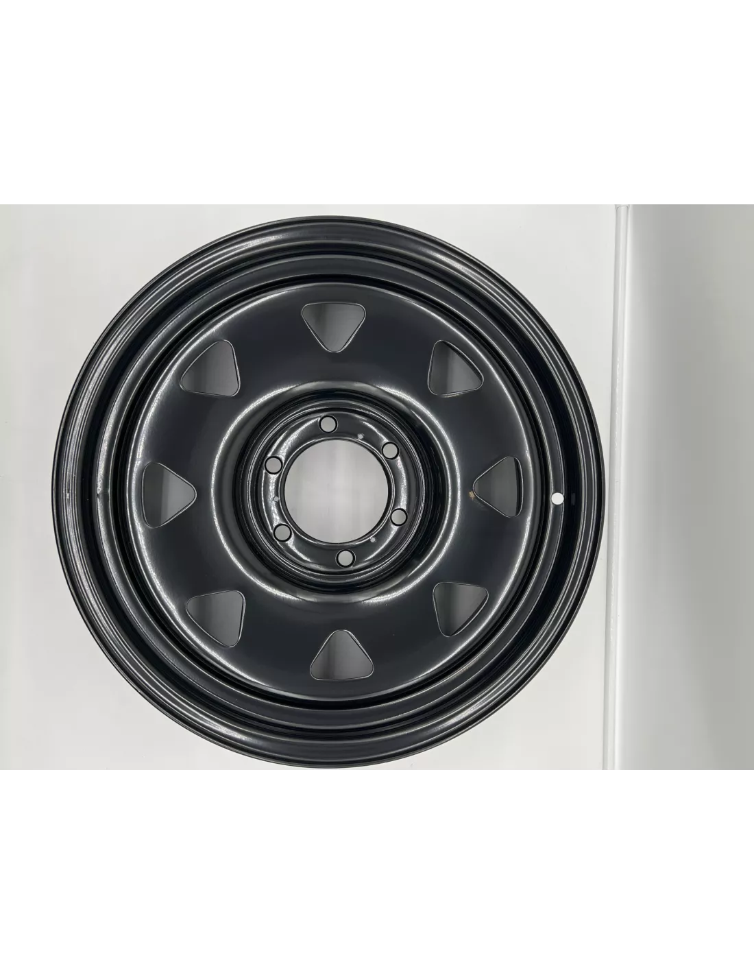 Jante acier Triangular noire 7.5X18 6x139.7 Toyota Land Cruiser et
