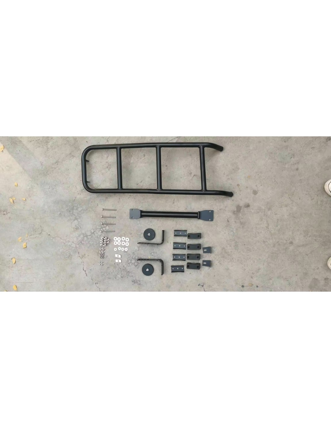 Ranger-Offroad roof gallery ladder