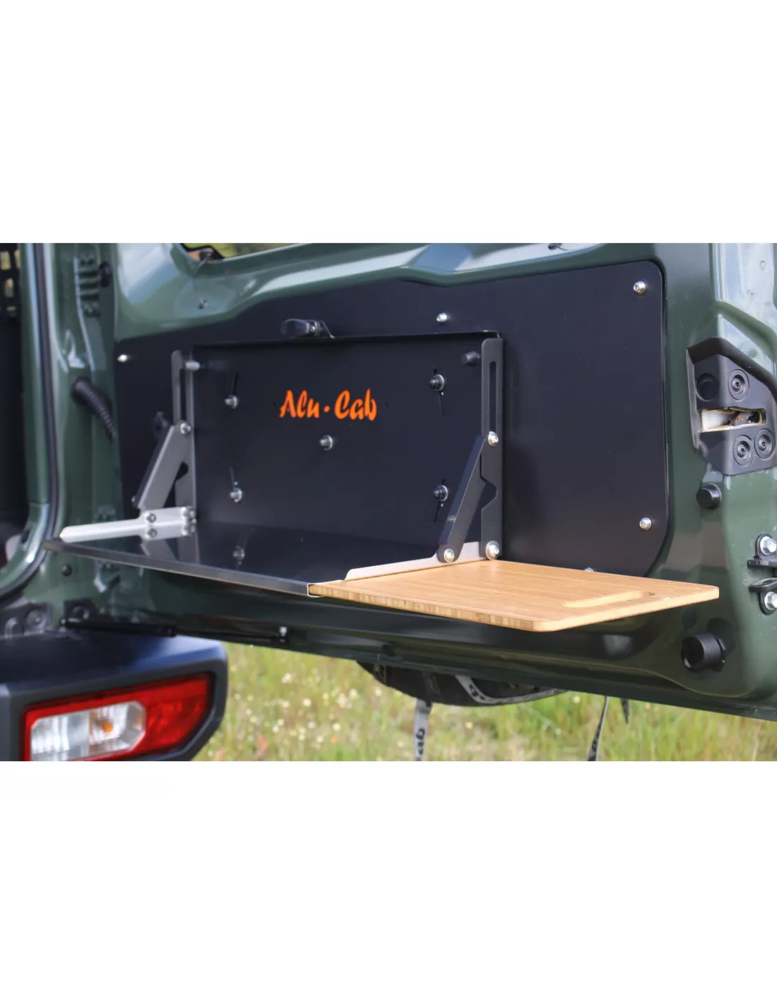 Tablette de porte arrière Suzuki Jimny Alu-Cab ALU CAB - accessoire