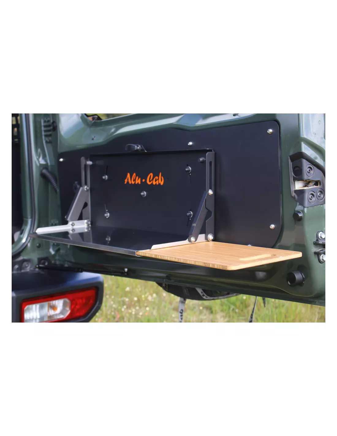 Tablette de porte arrière Suzuki Jimny Alu-Cab ALU CAB - accessoire