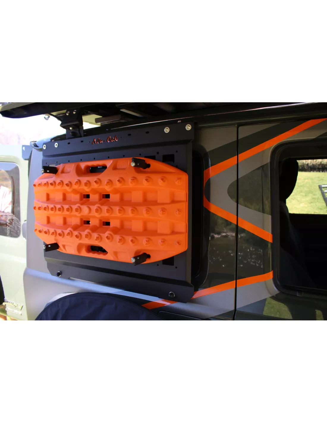 Plaque extérieure Molle coté droit ou gauche Suzuki Jimny Alu-Cab ALU
