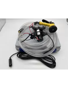 Malette avec pompe et douchette eau - 12V DTC PARTS - accessoire 4x4