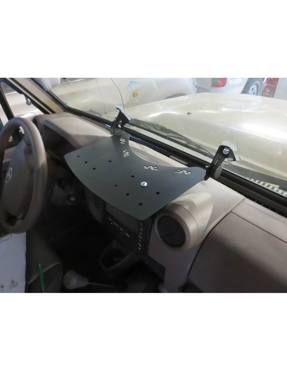 Platinum Navigation Instrument-ondersteuning TOYOTA VDJ200 en HDJ100