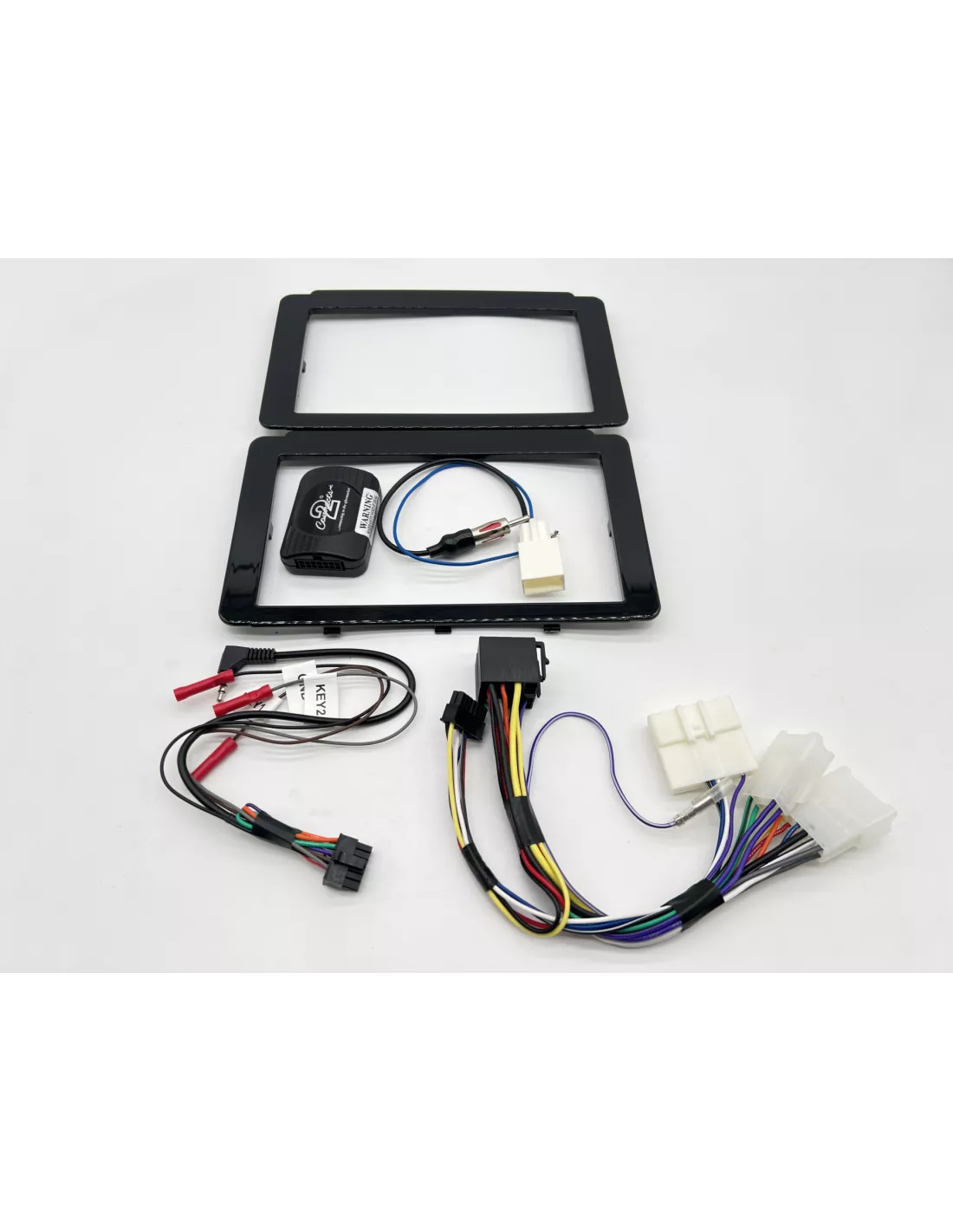 Kit support autoradio et commande au volant pour Hilux Revo DTC PARTS