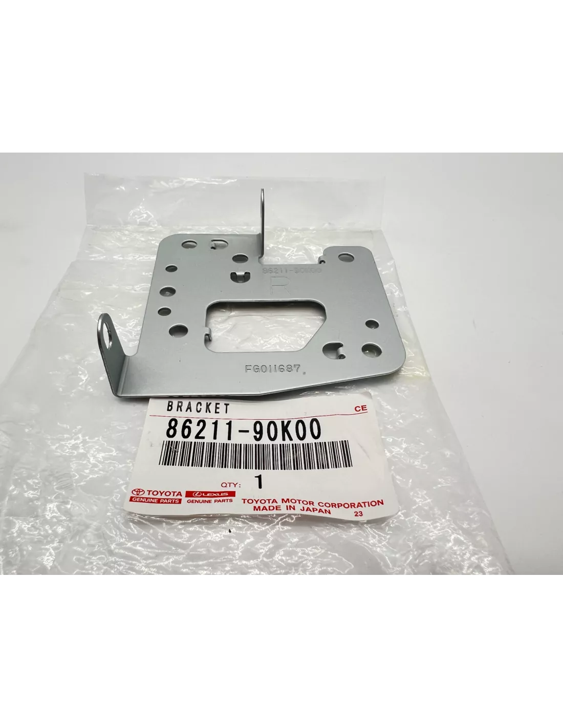 Support droit autoradio double DIN Série 7 avant 2009 TOYOTA -