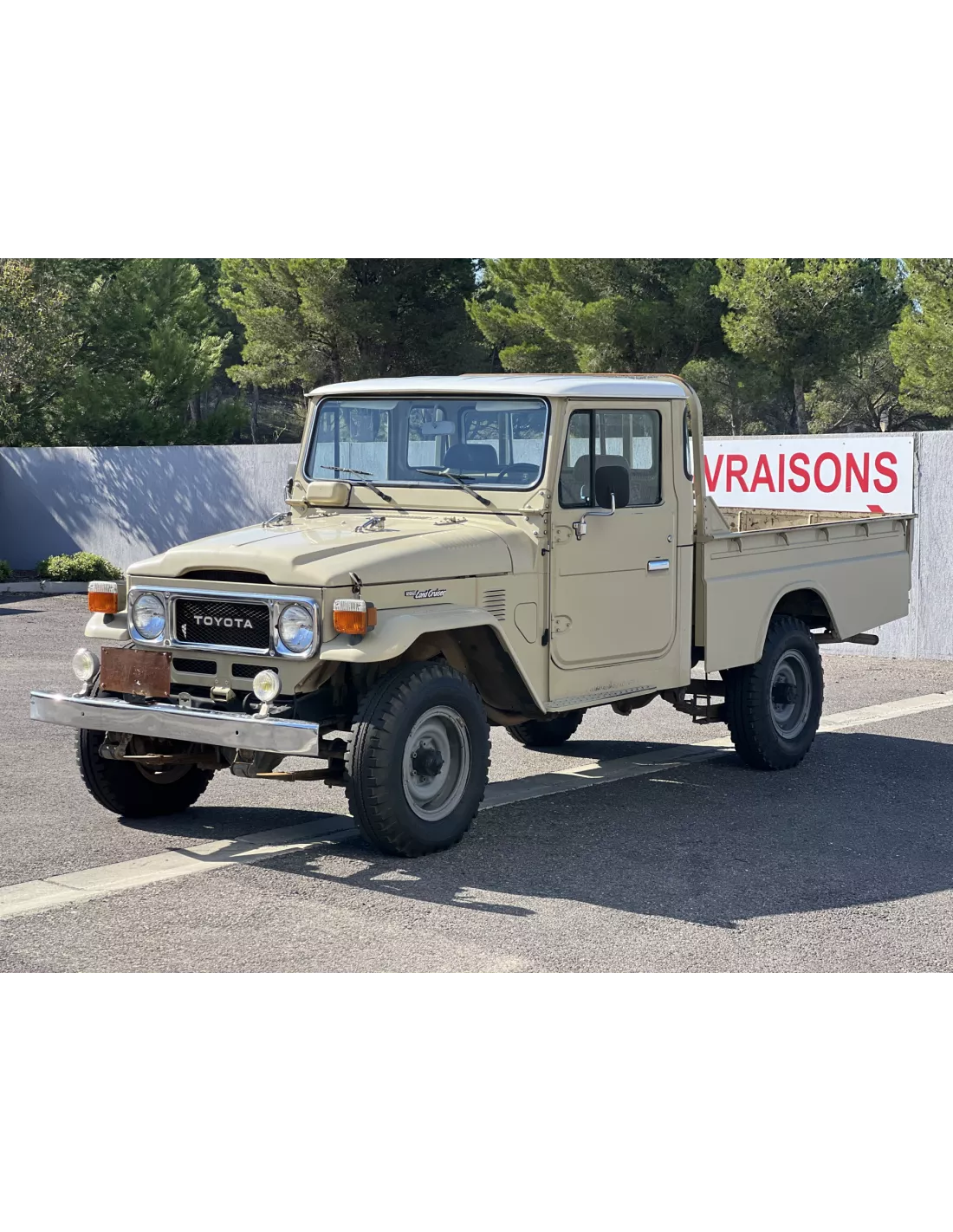 Toyota Land Cruiser FJ45 4.2L 135ch de 1983 - accessoire 4x4