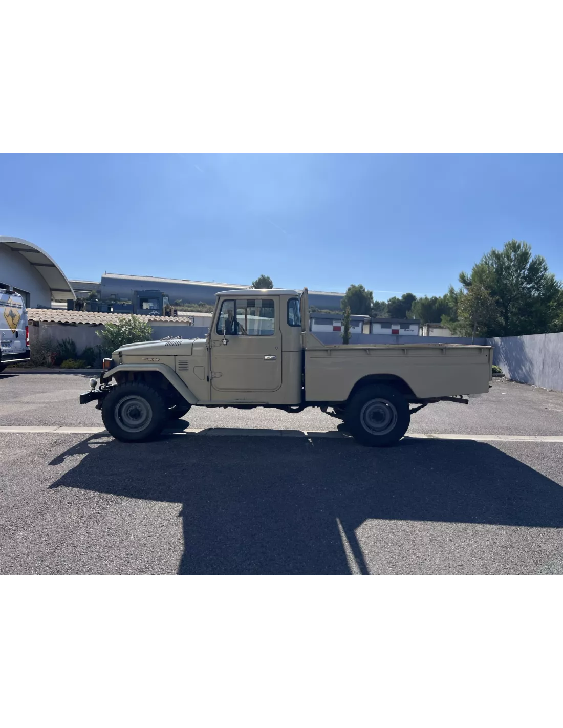 Toyota Land Cruiser FJ45 4.2L 135ch de 1983 - accessoire 4x4