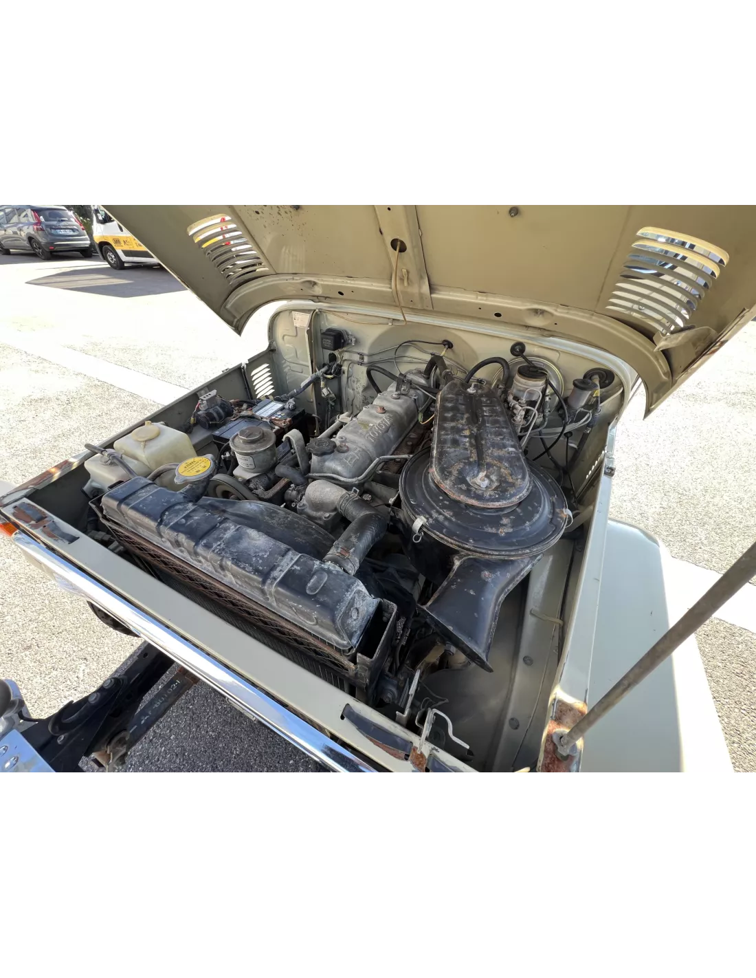 Toyota Land Cruiser FJ45 4.2L 135ch de 1983 - accessoire 4x4