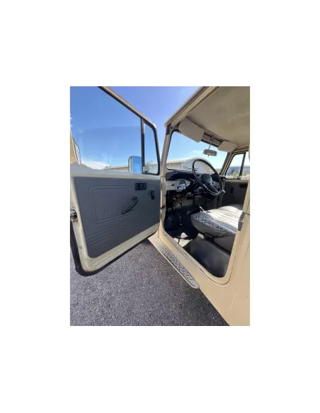 Toyota Land Cruiser FJ45 4.2L 135ch de 1983 - accessoire 4x4