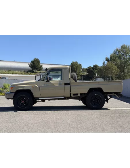 TOYOTA LC GRJ79 SIMPLE CAB BEIGE - accessoire 4x4