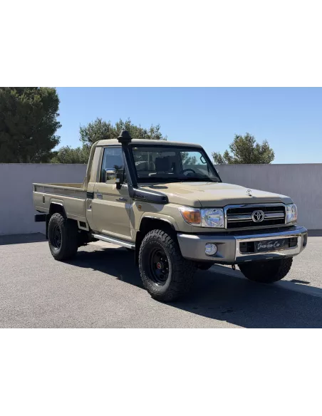 TOYOTA LC GRJ79 SIMPLE CAB BEIGE - accessoire 4x4
