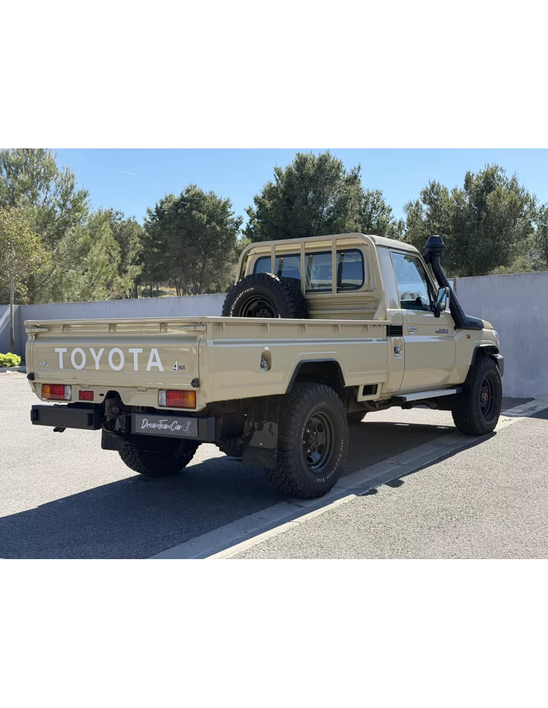 TOYOTA LC GRJ79 SIMPLE CAB BEIGE - accessoire 4x4