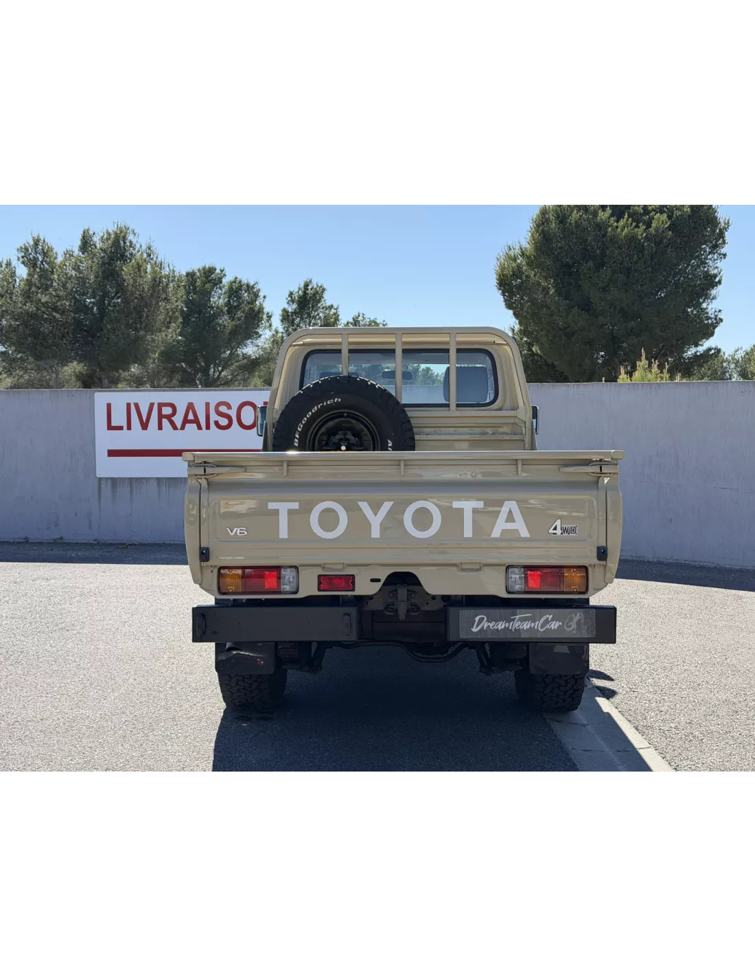 TOYOTA LC GRJ79 Simple Cab Beige - 4x4 Zubehör