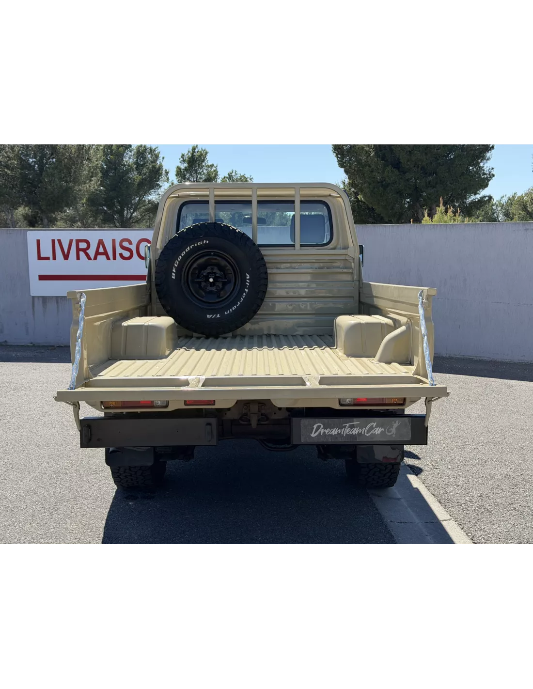 TOYOTA LC GRJ79 SIMPLE CAB BEIGE - accessoire 4x4
