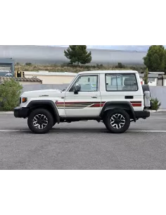 TOYOTA Land Cruiser 2025 GRJ71 V6 4.0L 228cv 40. Jahrestag - 2