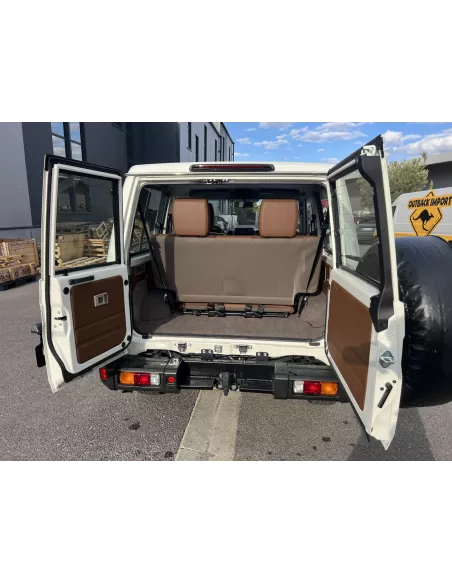 Toyota Land Cruiser 2025 GRJ71 V6 4.0L 228cv 40ème anniversaire -