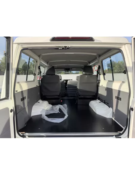 TOYOTA GRJ78 BVM BLANC INTERIEUR GRIS - accessoire 4x4