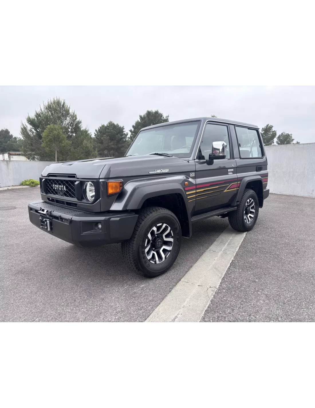 TOYOTA Landkreuzer 2025 GRJ71 V6 4.0L 228cv 40. Jahrestag -