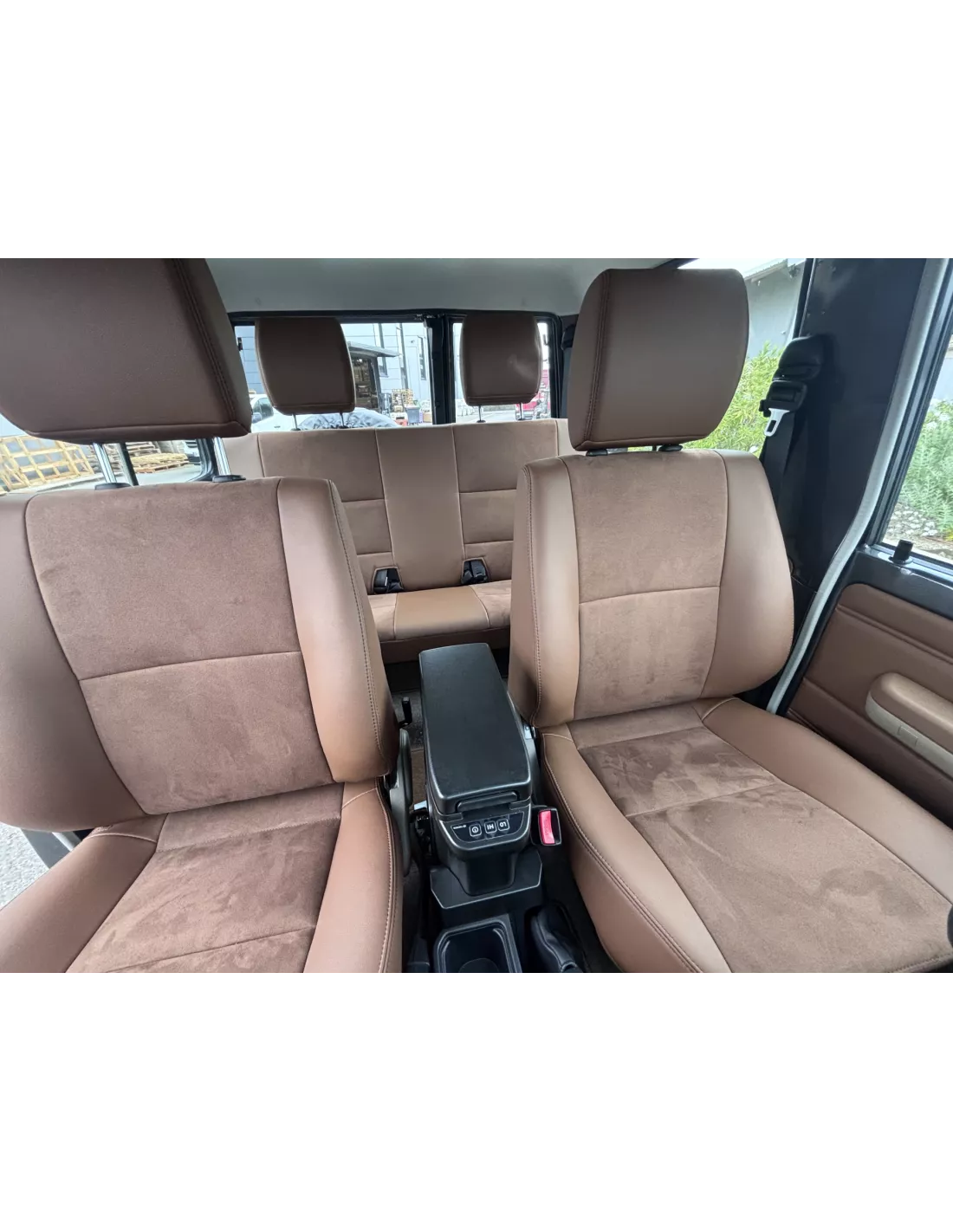 TOYOTA Land Cruiser 2025 GRJ71 V6 4.0L 228CV 40-jarig jubileum -