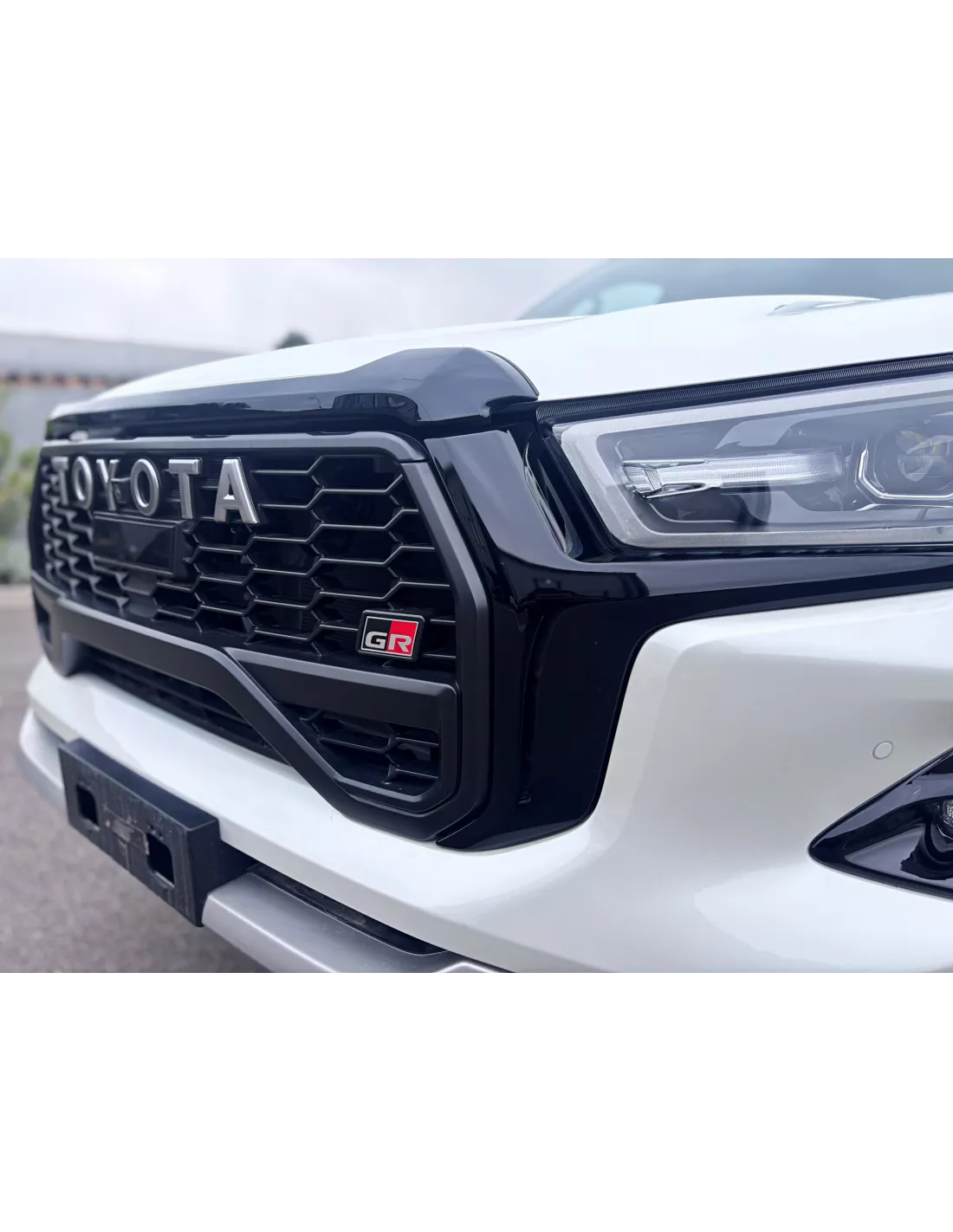 TOYOTA HILUX 2025 GR SPORT Z 4.0L - accessoire 4x4