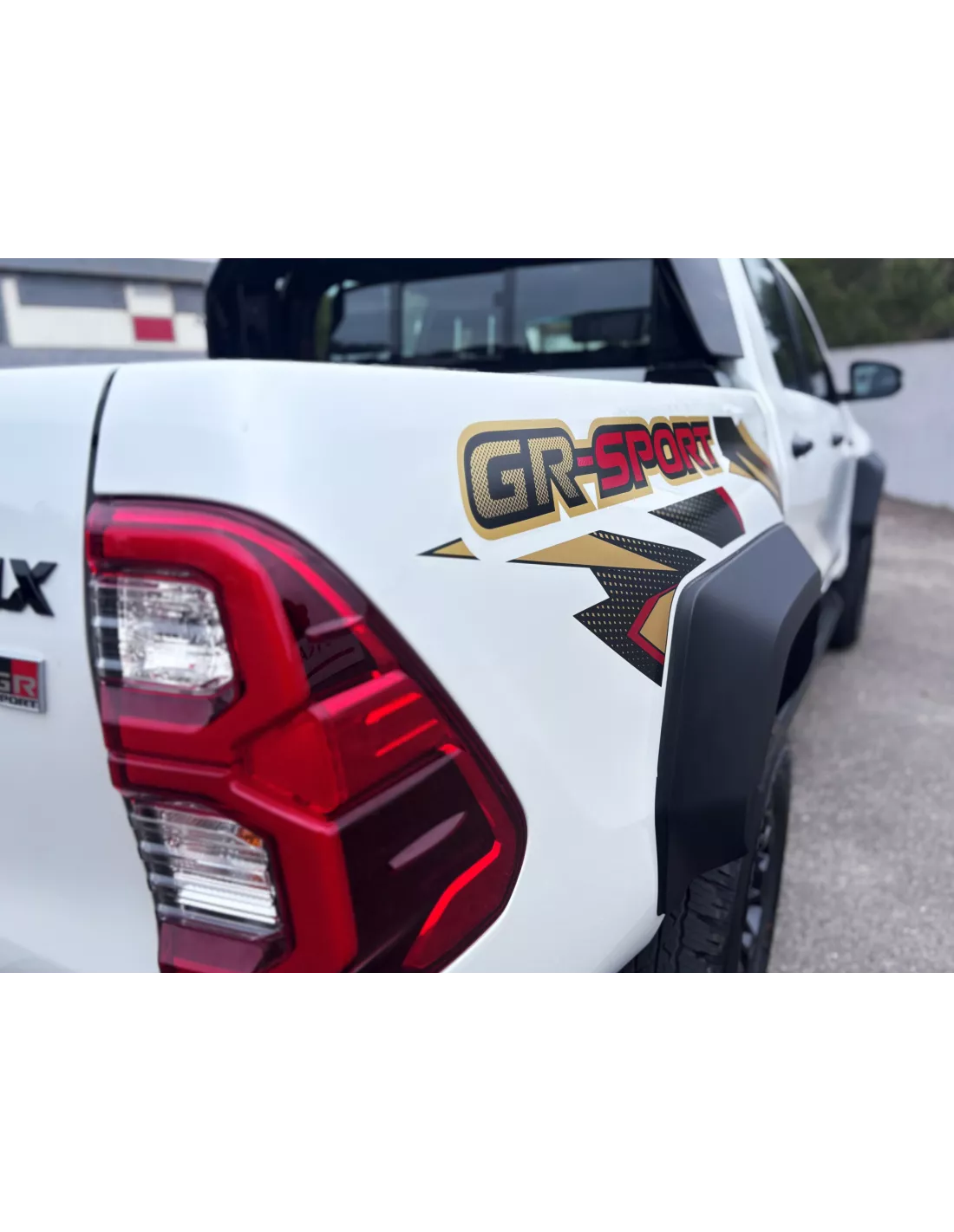 TOYOTA HILUX 2025 GR SPORT Z 4.0L - accessoire 4x4