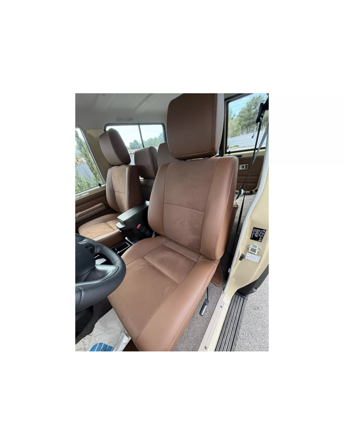 TOYOTA Land Cruiser 2025 GRJ71 V6 4.0L 228cv 40. Jahrestag -