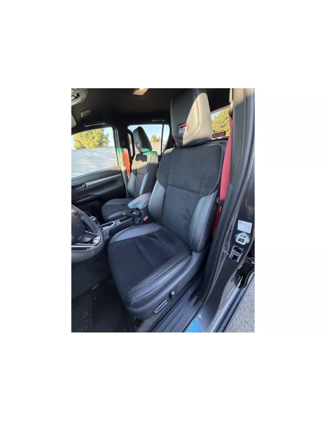 TOYOTA HILUX 2026 GR SPORT-2 2.8L 204CV - accessoire 4x4
