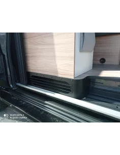 Rangement sous plancher Mercedes Sprinter Hymer grand canyon S 2